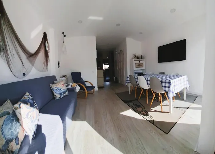 Ferreirinhas - House